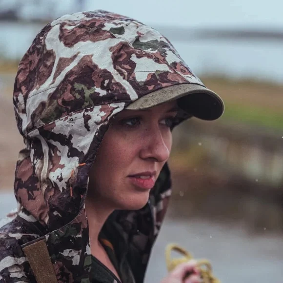 Firstlite WOMEN'S CASCADE STORMLIGHT JACKET - Picture 2 of 5